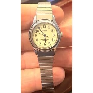 VTG Women's 22mm Silver Tone Lorus Watch, V821-0120, Water Resistant